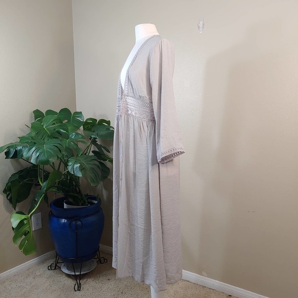 Rebellion Again Boho Gray Kimono Cover Up  Size M - Picture 2 of 7